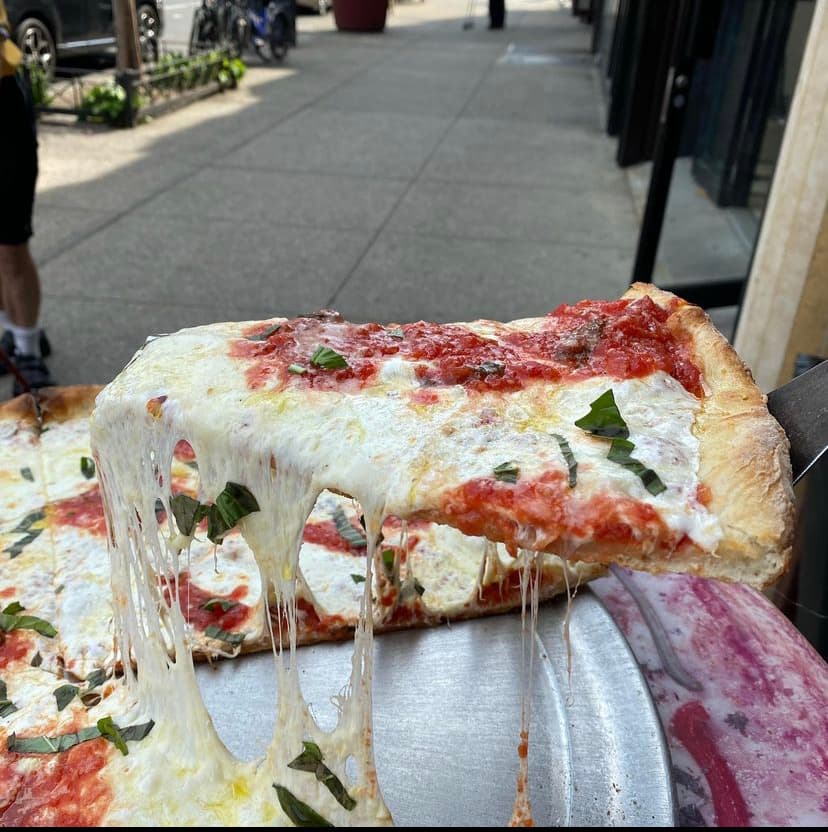 Krispy Pizza